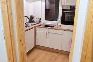Modern möblierte Wohnung mit Loggia in Stuttgart Bad Cannstatt – Die vollständige Adresse der Immobilie erhältst du vom Anbieter., 70372 Seelberg, Stuttgart – Vorschaubild 2