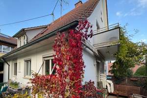Ansprechendes Haus aus den 50ern mit tollem Garten und viel Potenzial! – Die vollständige Adresse der Immobilie erhältst du vom Anbieter., 73733 Neckarhalde, Esslingen am Neckar – Vorschaubild 1