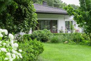 Repräsentatives Refugium mit Einliegerwohnung, Indoor-Pool und parkähnlichem Grundstück – Die vollständige Adresse der Immobilie erhältst du vom Anbieter., 21227 Bendestorf – Vorschaubild 32