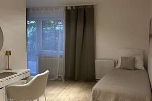**WG-Zimmer mit Terrasse in Regensburg zu vermieten** – 93051 Kumpfmühl-Ziegetsdorf-Neuprüll, Regensburg – Vorschaubild 1