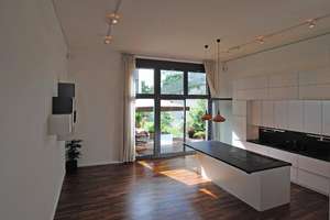 Moderne und luxuriöse 4-Zimmer-Wohnung mit Terasse in Berlin Mitte – Die vollständige Adresse der Immobilie erhältst du vom Anbieter., 10115 Mitte (Ortsteil), Berlin – Vorschaubild 2