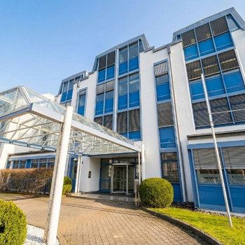 STOCK - flexible Raumaufteilung | helle Bürofläche | zentrale Lage in Unterhaching