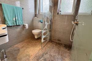 Jetzt neue Chance: Villa mit Indoor-Pool jetzt 639.000 € PREIS REDUZIERT! – Schulstraße 7, 56357 Berg – Vorschaubild 14