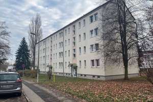Balkon auf, Sonne rein.. Marienthal...helle, moderne 4 Zimmer-Wohnung mit Einbauküche .. sofort einz – Dr.-Wilhelm-Külz-Straße 3, 8060 Marienthal Ost, Zwickau – Vorschaubild 2