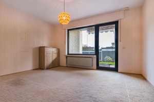 EIN- BIS ZWEIFAMILIENHAUS, SOLAR, VOLL UNTERKELLERT, DOPPELGARAGE, OFFENER KAMIN, SACKGASSENLAGE – Paderborn (Kreis) – Vorschaubild 15