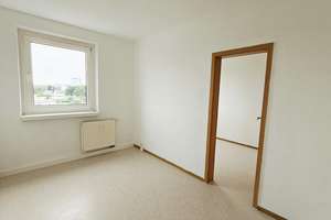 4-Zimmerwohnung Magdeburg – Olvenstedter Graseweg 48, 39128 Neustädter Feld, Magdeburg – Vorschaubild 2