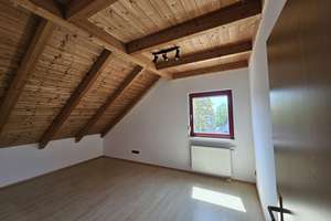Zuhause mit viel Platz in Ehekirchen – An der Schweil 16, 86676 Ehekirchen – Vorschaubild 9
