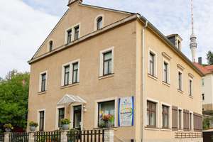 Charmantes Wohn- und Geschäftshaus mit Elbblick im Dresdner Wachwitzgrund – attraktives Anlageobjekt