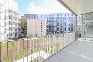 Lichtdurchflutetes Wohnjuwel mit großzügigem Balkon und moderner Wohnküche – Komfort erleben! – Johanna-Zittel-Str. 9, 60326 Gallus, Frankfurt am Main – Vorschaubild 2