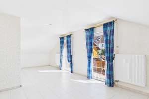 Viel Raum für Familie und Ideen – Einfamilienhaus mit Einliegerwohnung, Garten und Nebengebäude – Die vollständige Adresse der Immobilie erhältst du vom Anbieter., 82281 Egenhofen – Vorschaubild 8