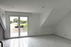 Gepflegte 2 Zimmer Wohnung mit Balkon u. Garage in ansprechendem Haus mit Aufzug in Rheinhausen – Die vollständige Adresse der Immobilie erhältst du vom Anbieter., 47226 Hochemmerich, Duisburg – Vorschaubild 4