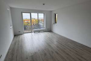 Gemütliche 2-Zimmer Wohnung mit Balkon & Aufzug in Marzahn – Allee der Kosmonauten 151 A -, 12685 Marzahn, Berlin – Vorschaubild 3