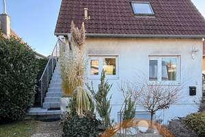 🧡Großzügiges Haus mit zwei Wohneinheiten und Apartment in Rath/Heumar zu verkaufen! – Die vollständige Adresse der Immobilie erhältst du vom Anbieter., 51107 Rath/Heumar, Köln – Vorschaubild 17
