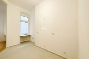 FRISCH SANIERT| RUHIGE 4- ZIMMERWOHNUNG NAHE KUDAMM | 1.OG | 2 BÄDER | WESTBALKON | PROVISIONSFREI | – Damaschkestr. 41, 10711 Halensee, Berlin – Vorschaubild 6