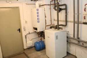 Property thumbnail 36