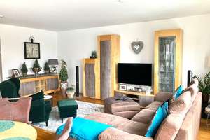 !!! Schöne  Lage - 4 ZKB großer S/W Balkon - EBK - Lift - Echtholzparkett - Wollen wir haben !!! – Die vollständige Adresse der Immobilie erhältst du vom Anbieter., 65189 Südost, Wiesbaden – Vorschaubild 2