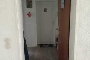 **Vollständig renovierte 2-Raum-Wohnung mit Balkon und Einbauküche in Duisburg** – Schulte-Marxloh-Straße 15, 47169 Duisburg – Vorschaubild 5