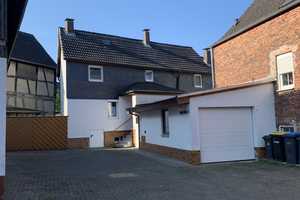 Einfamilienhaus / Wohnung in Ebsdorfergrund-Mölln LK Marburg zeitnah zu vermieten – Hopfengarten 10, 35085 Marburg-Biedenkopf (Kreis) – Vorschaubild 2