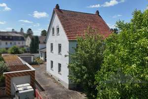 Provisionsfrei: Sanierungsbedürftiges Wohnhaus in attraktiver Lage von Mainz-Hechtsheim – Die vollständige Adresse der Immobilie erhältst du vom Anbieter., 55129 Hechtsheim, Mainz – Vorschaubild 2