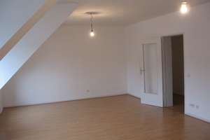 Schöne 3 - Z.-DG.- Wohnung, 84 m2 plus Speicher , D.- Derendorf – Rather Str. 5, 40476 Derendorf, Düsseldorf – Vorschaubild 4
