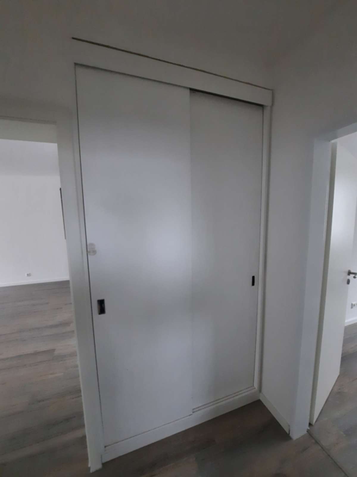 Attraktive und geräumige 4-Zimmer-Maisonette-Wohnung mit Loggia und Kamin in Göttingen