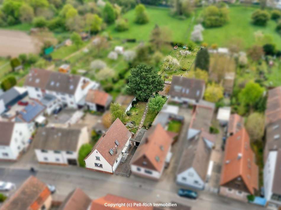 Grundstück