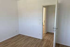 Erstbezug | 3-Zimmer über den Dächern | Einbauküche | Balkon | Einzelgarage | KFW55 | ER-Zentrum – Anton-Bruckner-Straße 8, 91052 Röthelheim, Erlangen – Vorschaubild 24