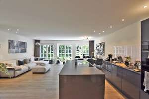 Exklusive Single-Wohnung mit Garten im Brucker-Holt-Viertel
