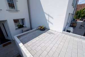 Fast ganz neu! Doppelhaushälfte mit Garten und Einbauküche, unterkellert – Lauffener Straße 16, 74336 Heilbronn (Kreis) – Vorschaubild 4