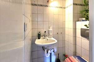 Einfamilienhaus mit traumhaftem Blick über Jena – Wohnen in bester Lage – Die vollständige Adresse der Immobilie erhältst du vom Anbieter., 7749 Ziegenhain, Jena – Vorschaubild 11