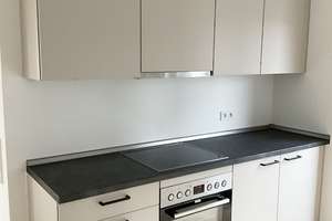 Zum Wohlfühlen! Viel Platz & Komfort & Einbauküche, neue Ausstattung! 3 Zimmer + Loggia, Gäste-WC – Hildesheimer Straße 454, 30519 Döhren, Hannover – Vorschaubild 10