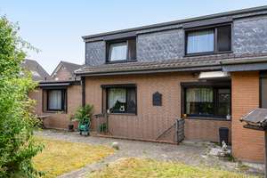 Doppelhaushälfte, mit Garage und Garten  in der begehrten Vogelsiedlung von Düsseldorf-Unterrath – Die vollständige Adresse der Immobilie erhältst du vom Anbieter., 40468 Unterrath, Düsseldorf – Vorschaubild 5