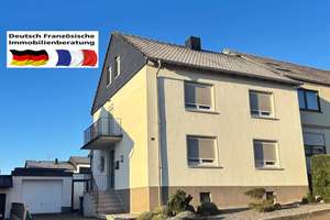 Schönes 1 bis 2 Familienhaus in Sankt Ingbert mit Garage und Garten – Die vollständige Adresse der Immobilie erhältst du vom Anbieter., 66386 Sankt Ingbert – Vorschaubild 1