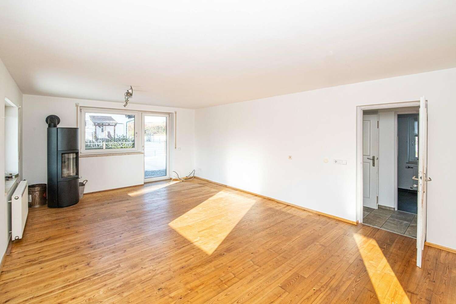 Immobilie in Bruck i.d.OPf. - Gemütliches Einfamilienhaus in zentraler und ruhiger Lage - Bild 0