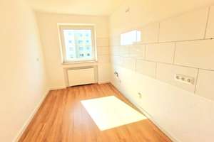 Eine hochwertige 3,5-Zimmer-Wohnung mit Balkon wartet auf Sie! – Die vollständige Adresse der Immobilie erhältst du vom Anbieter., 46242 Fuhlenbrock, Bottrop – Vorschaubild 12