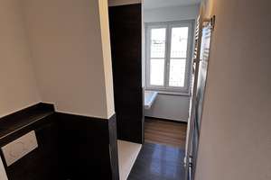neu Modernisiert mit Einbauküche, hochwertige Ausstattung inklusive neuem Bad, im Herzen von Chem... – Reitbahnstr 23, 9111 Zentrum, Chemnitz – Vorschaubild 7