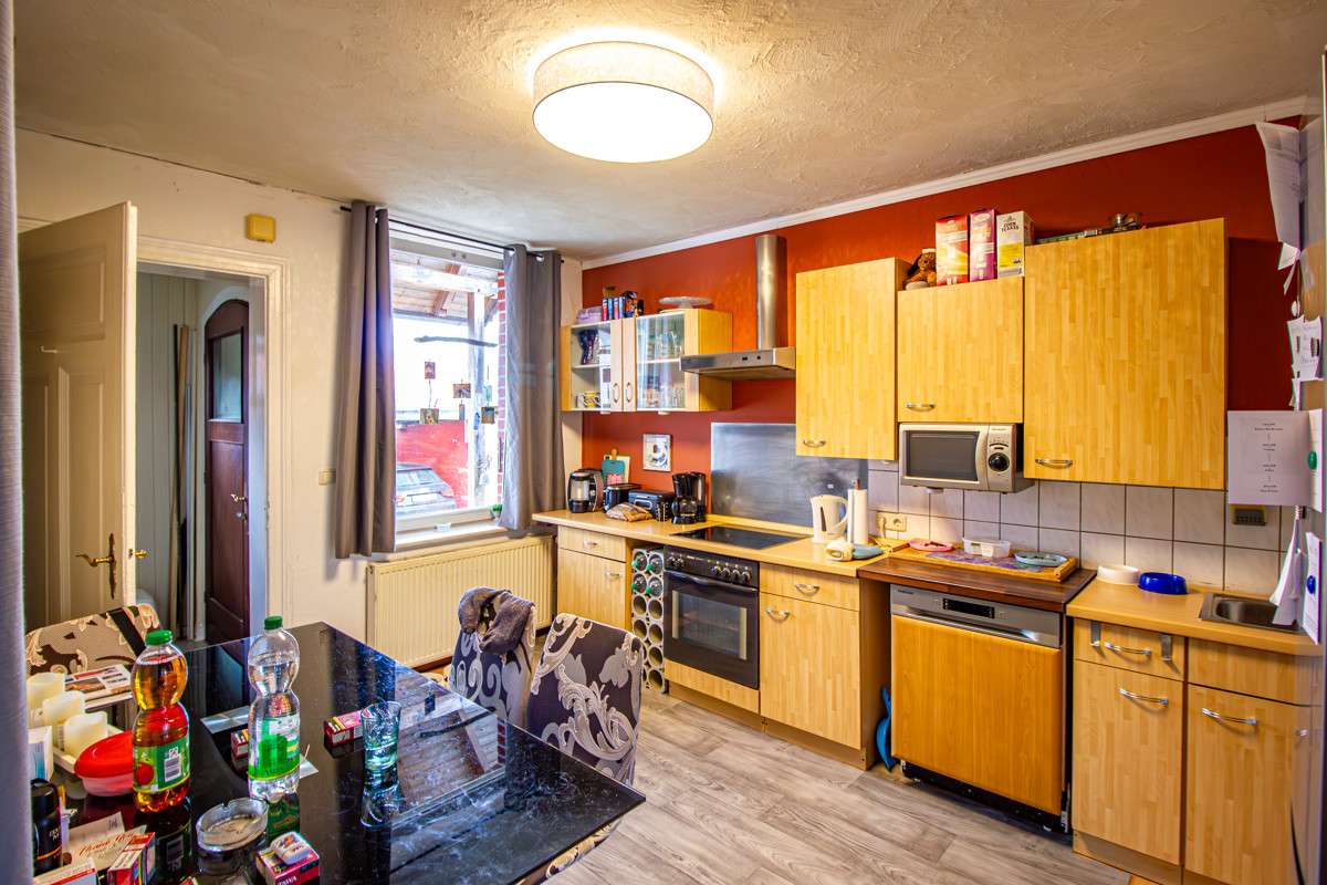 Immobilie in Wustrow - Zweifamilienhaus mit 2 separaten Einheiten und großem Grundstück in ruhiger Lage *Provisionsfrei - Bild 1