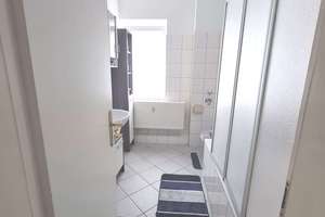 Attraktive Wohnung mitten im Herzen von Erfurter Altstadt -  nicht als WG nutzbar !!! – Stauffenbergallee 30, 99085 Krämpfervorstadt, Erfurt – Vorschaubild 8