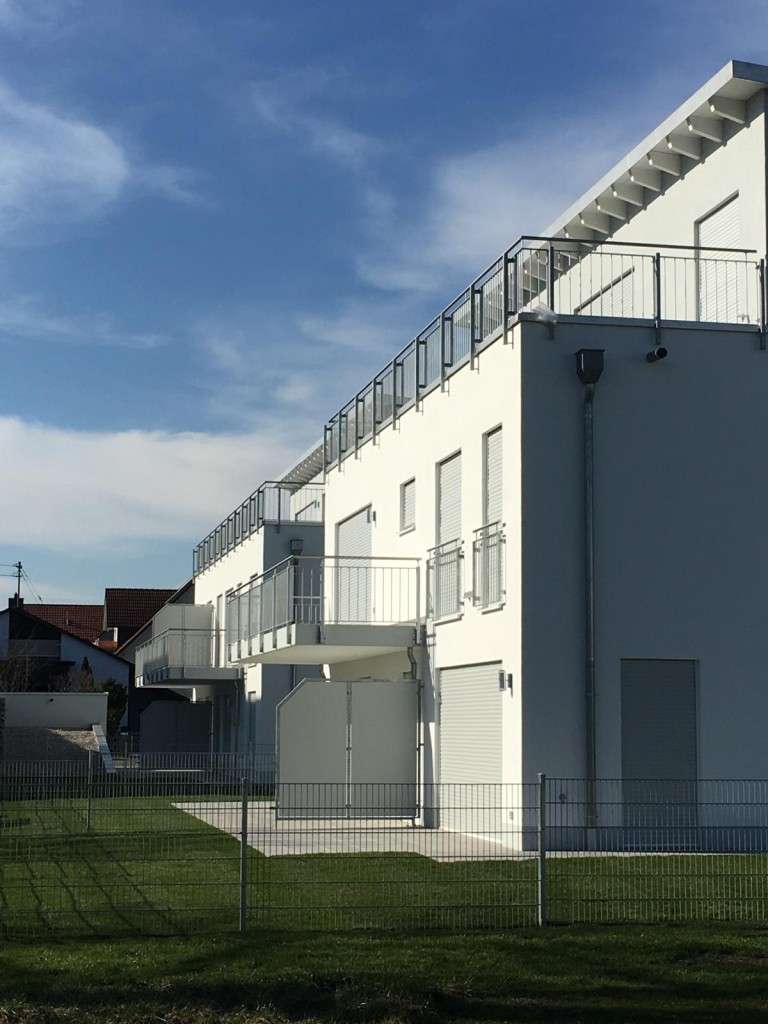 Immobilie in Hallbergmoos - **So schön kann Eigentum sein** Traumhafte 2 Zi.-Dachterr.-Whg. mit TG in Bestlage Hallbergmoos (S8) - Bild 0