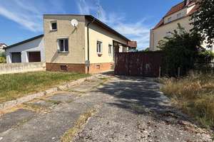 Grundstück mit Sanierungsobjekt in zentraler Lage – 92421 Schwandorf – Vorschaubild 2