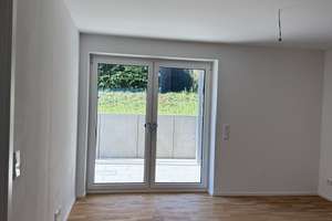 Neubau 4-Zimmer-Wohnung Souterrain mit großer Terrasse – Gutsstraße 5a/5b, 30890 Barsinghausen – Vorschaubild 3