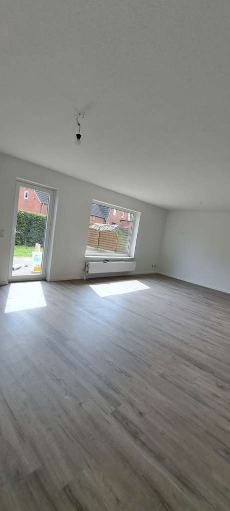 Immobilie in Langwedel - Viel Platz in Langwedel: Geräumiges Doppelhaus mit sieben Zimmern - Bild 4