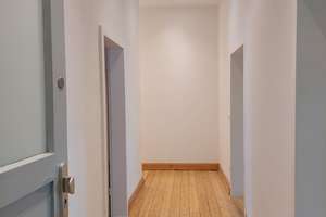 schöne Altbauwohnung im Theaterviertel
