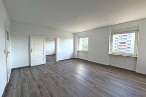 7481 - Renovierte, gut geschnittene 4-Zimmerwohnung mit Balkon nähe Fliederplatz! – Die vollständige Adresse der Immobilie erhältst du vom Anbieter., 76185 Mühlburg, Karlsruhe – Vorschaubild 9