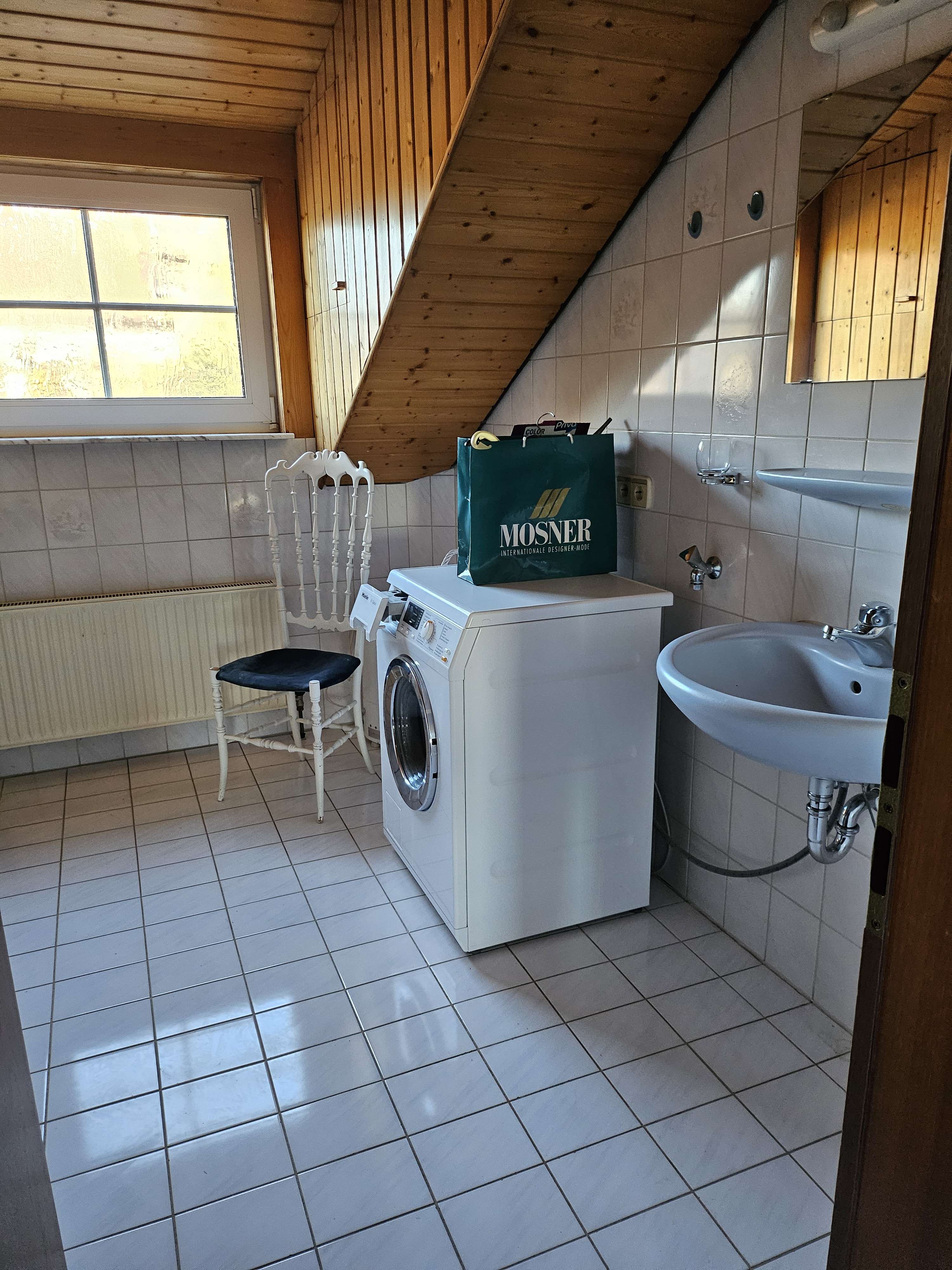 Immobilie in Gemmingen - Großzügige repräsentative Villa mit ELW ! - Bild 2