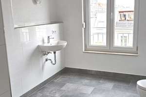 +TRAUMWOHNUNG+3 RAUM DACHGESCHOSS MIT GROSSEM BALKON+BAD M. DUSCHE+FBH+LIFT++UVM.++ – Bornaische Straße 77/79, 4277 Connewitz, Leipzig – Vorschaubild 4