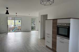 sonnige Eigentumswohnung mit Einbauküche in Mainz – Die vollständige Adresse der Immobilie erhältst du vom Anbieter., 55120 Mombach, Mainz – Vorschaubild 3
