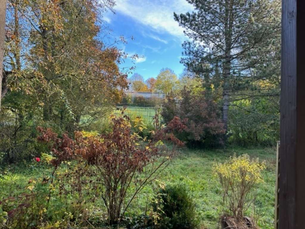 Immobilie in Aystetten - Alte Villa, sonniges Grundstück - Bild 4