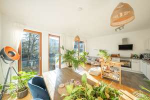 LEBENS(T)RAUM AN DER SPREE – 3 Zimmer mit Wasserblick und Lebensqualität – Dora-Benjamin-Park 18, 10245 Friedrichshain, Berlin – Vorschaubild 2