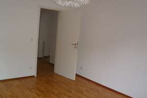 Alltagstaugliche 3 Zimmer in Wiesbaden-Biebrich – Rathausstraße 75, 65203 Biebrich, Wiesbaden – Vorschaubild 7